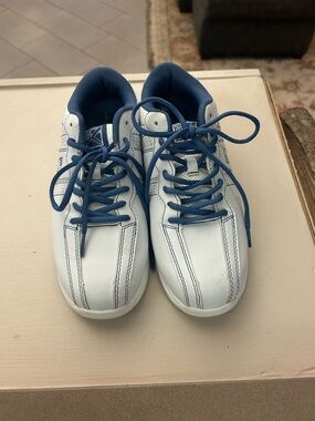 KR Strikeforce  White Sneakers w/Blue Trim and Laces size 8 excellent condition